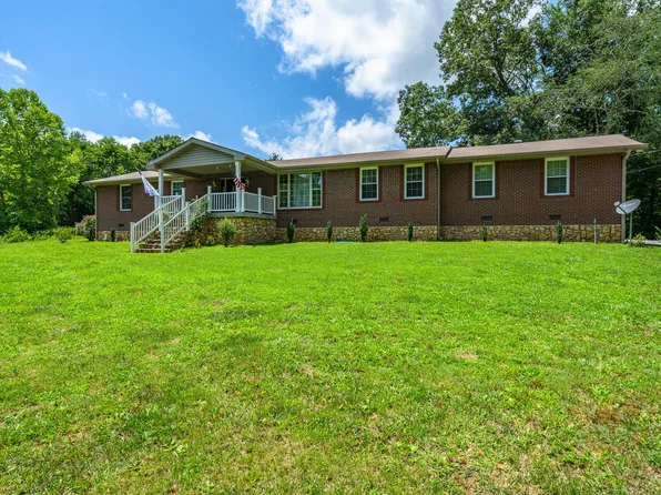1314 Spring Creek Rd, Chapmansboro, TN 37035