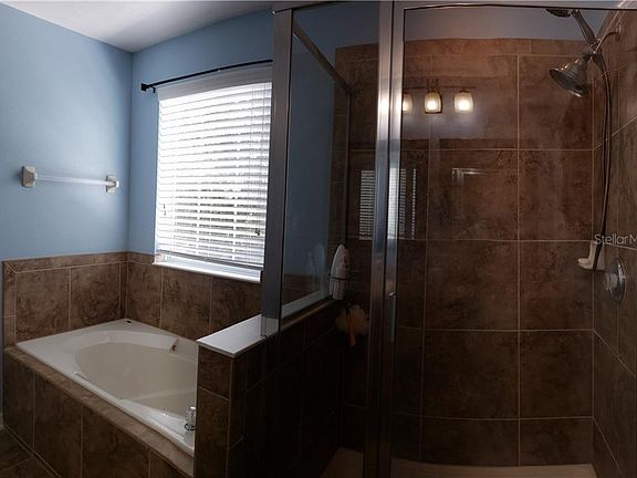 5th image of 2587 River Landing Dr