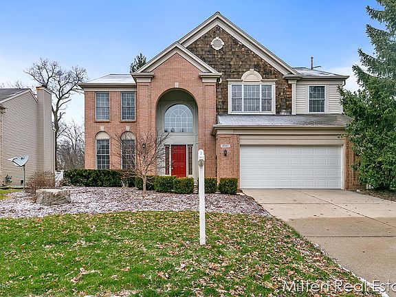 5th image of 4585 Orchard Creek Dr SE