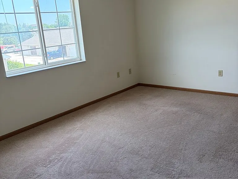 W1087 Lewis Ln — Photo 32