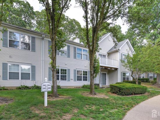 2007 Cypress Ln, East Brunswick, NJ 08816