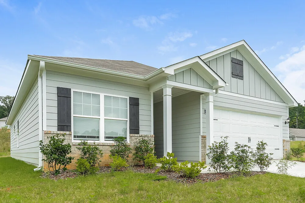 3 bed, 2.0 bath, 1408 sqft, $1,685 — Photo 2