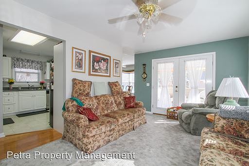 5th image of 301 Augusta St Ste 100