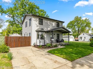 13997 San Jose, Redford, MI 48239