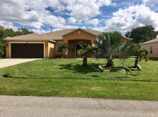 221 SW North Quick Cir, Port Saint Lucie, FL 34953