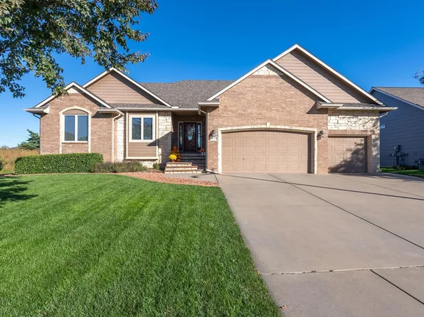 10307 W Westlakes Ct, Wichita, KS 67205