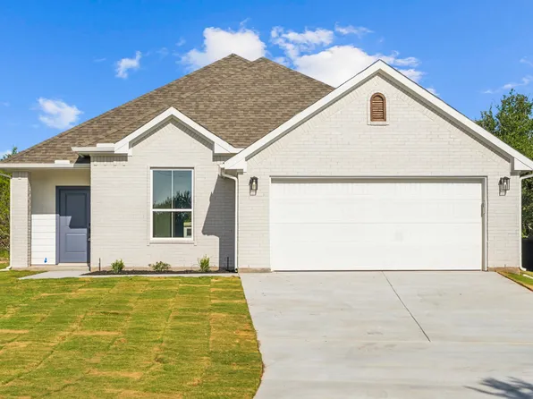 5012 Elizabeth St, Granbury, TX 76048