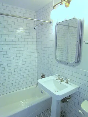 Rented by Mirador Real Estate | media 41