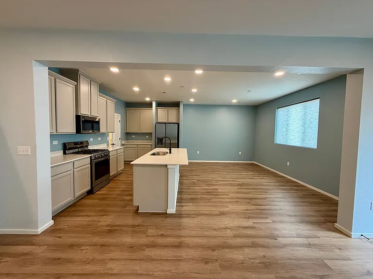 716 Galloway Dr — Photo 13