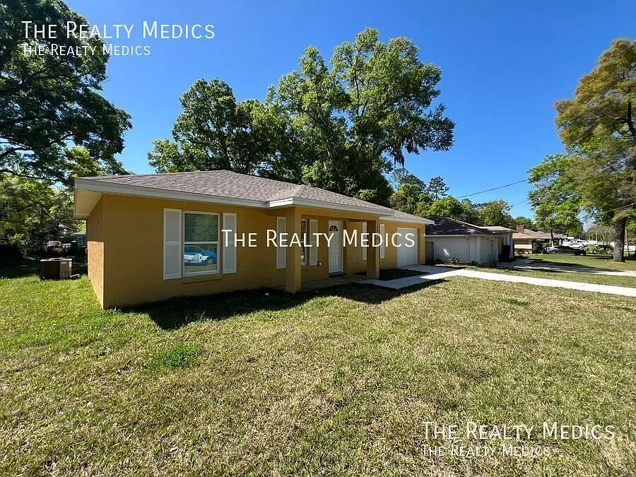 Available May 1st!! Charming Brand New 3-Bedroom, 2 -Bathroom And A Convenient 1-Car Garage Pet F... — Photo 3