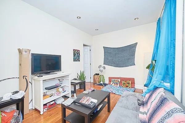 Rented by Skyward | media 1