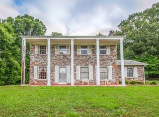 291 W Hills Dr, Lenoir City, TN 37771