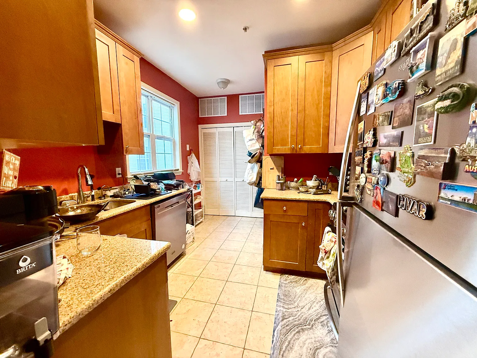 2 bed, 1365 sqft, $3,050 — Photo 4