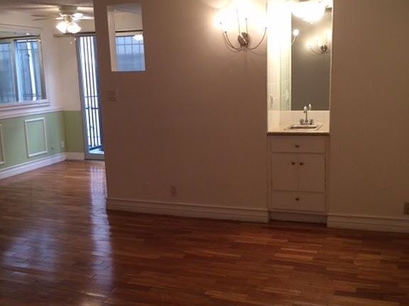 2nd image of 439 S Hobart Blvd APT 106