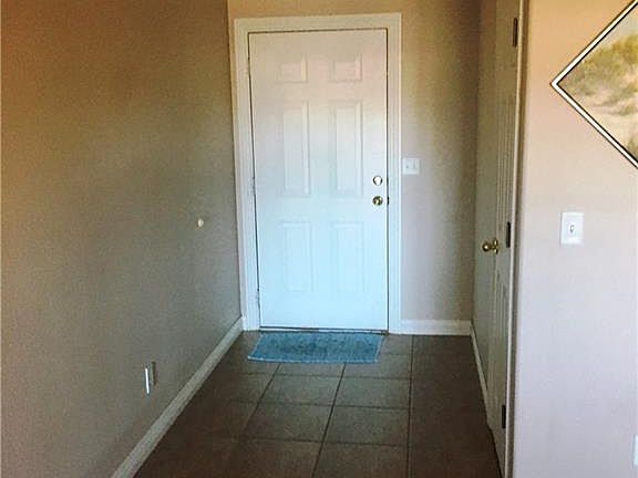 5th image of 2060 Ravenwood Plz Unit A & B