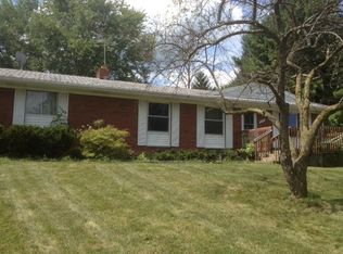 7319 Norene Ct, Whitmore Lake, MI 48189