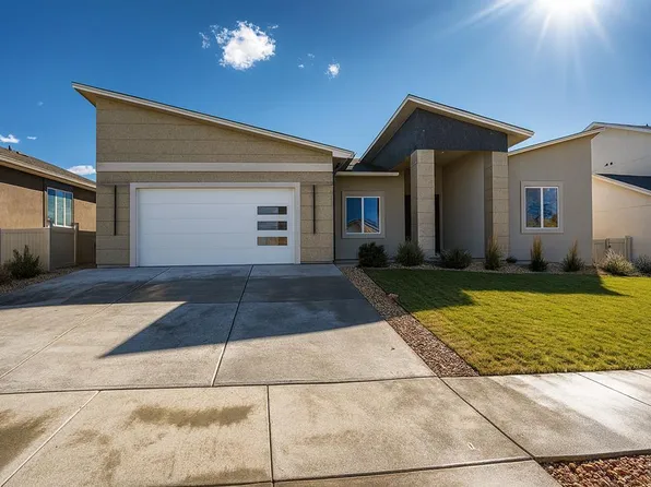 1910 Cuchara Dr, Pueblo, CO 81001