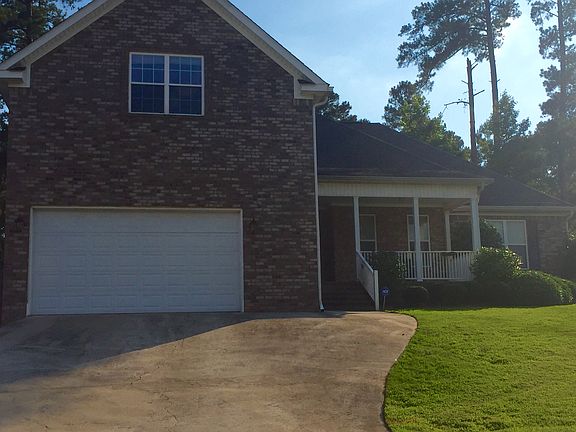 2nd image of 802 Leslie Ct
