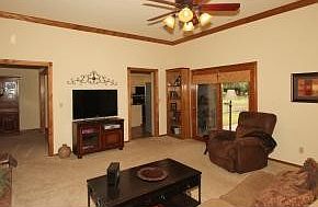 5th image of 19316 Cardinal Creek Dr S