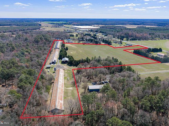 3rd image of 13651 Wilson Hill Rd