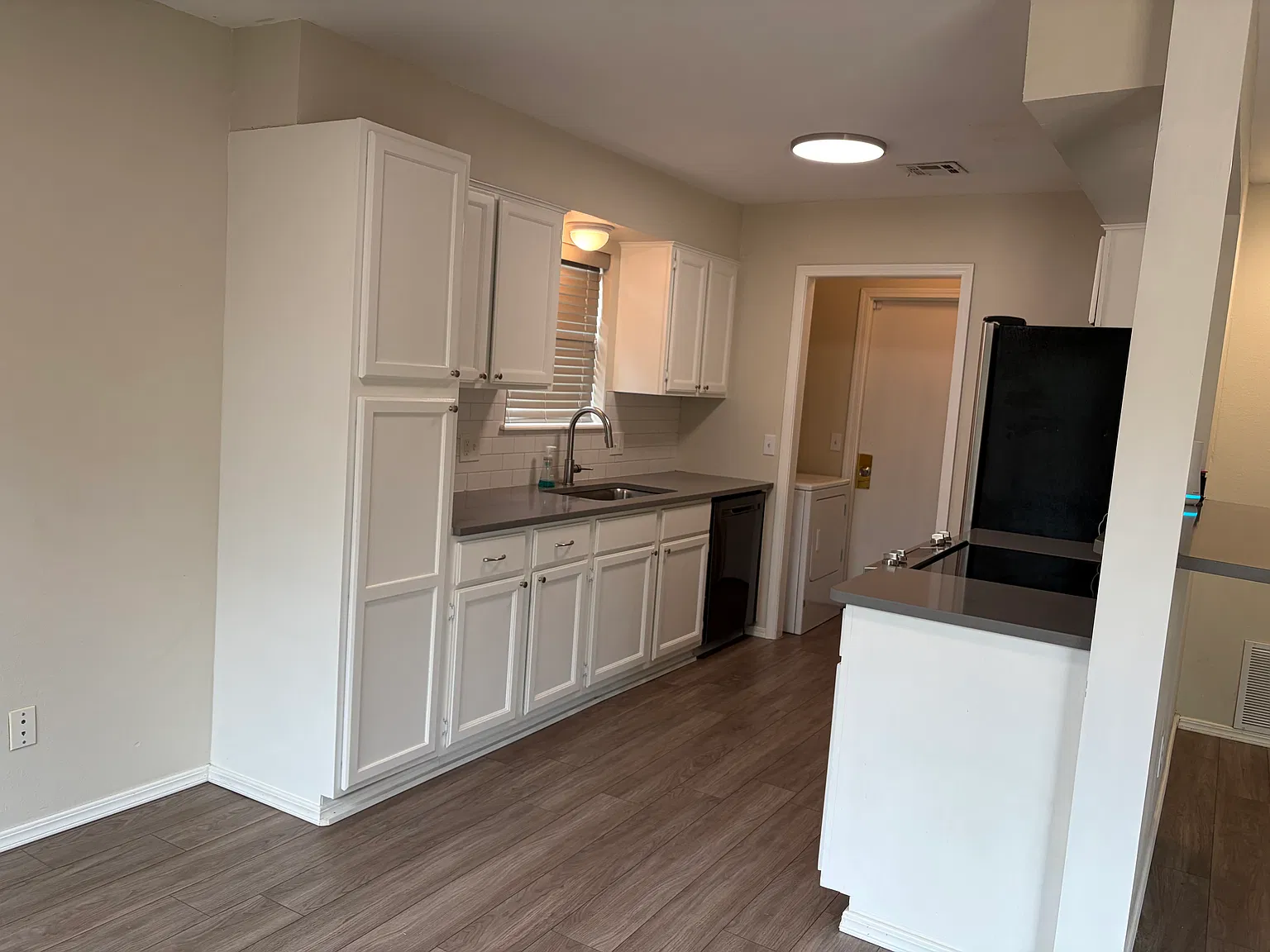 616 N Everest Ave — Photo 4