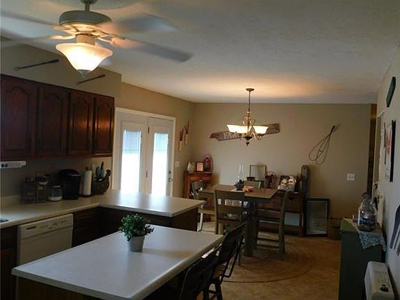 5th image of 5415 Burton Rd