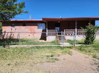 16 Twin Sisters Crk, Santa Clara, NM 88026