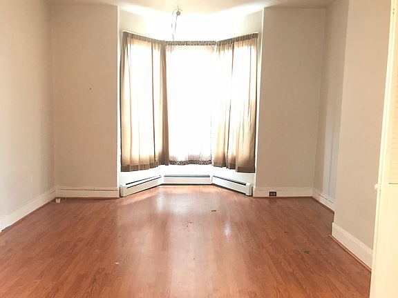 3rd image of 2191 John Fitzgerald Kennedy Blvd #1E