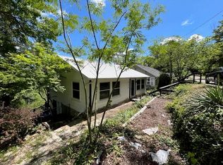 530 Taneycomo Hill Drive, Hollister, MO 65672