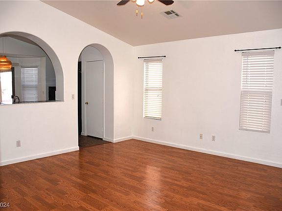 4th image of 4537 Julesburg Dr