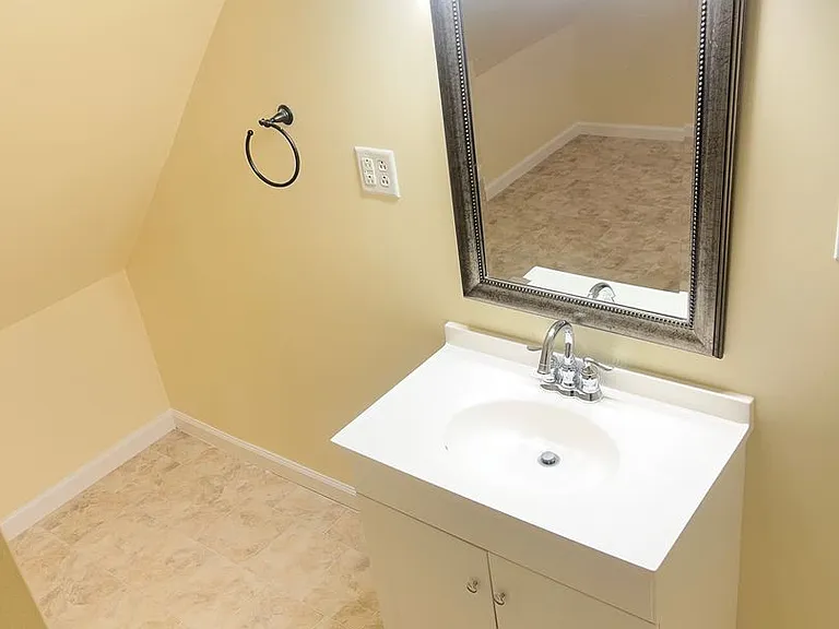 2930 Roellen Rd — Photo 10