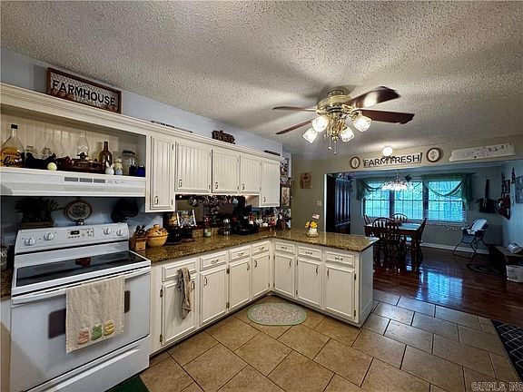 3rd image of 497 Bayou Ridge Rd