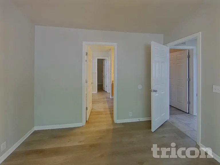 8405 Sunbow Ct — Photo 7