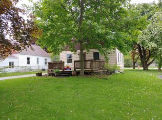 W232N5854 Waukesha Ave, Sussex, WI 53089