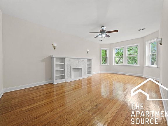 4th image of 3428 W Parker Ave APT 2