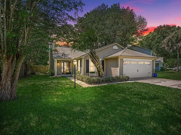 2115 Presidio Dr, Mount Pleasant, SC 29466