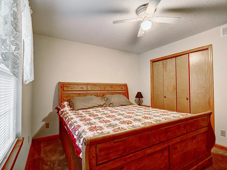3410 Zinnia Dr — Photo 11