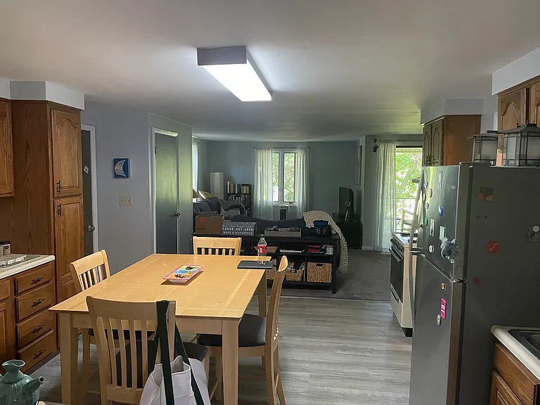 46 N Park St #A — Photo 5