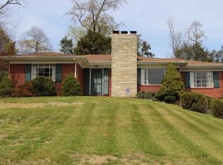 1774 Overhill Rd, Bristol, VA 24201