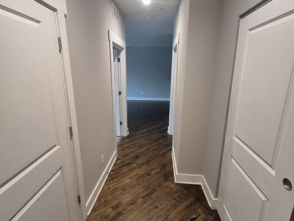 2nd image of 811 Madison Ave #200