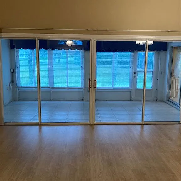 1327 Tollbridge Ct — Photo 12