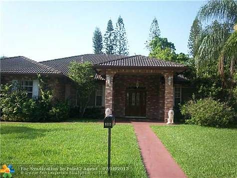 1st image of 8025 NW 83rd St