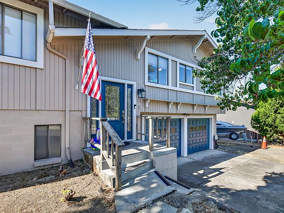 2nd image of 2570 Samoan Way