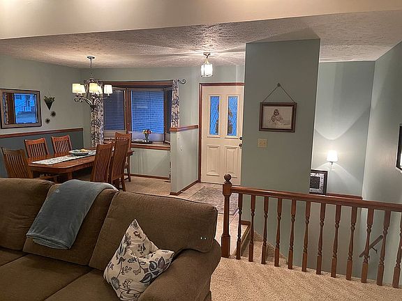5th image of 1524 Meadow Ln