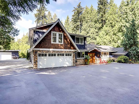 3rd image of 14084 Greencrest Dr