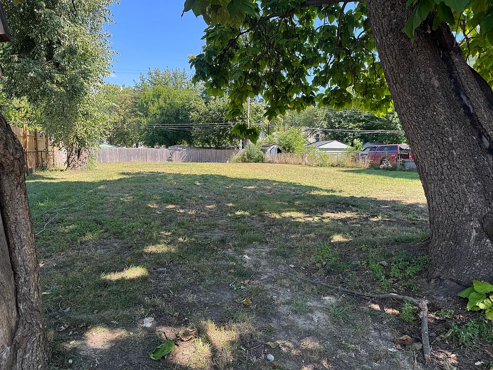 2nd image of 19 Orchard St