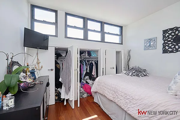 Rented by Keller Williams NYC | media 37