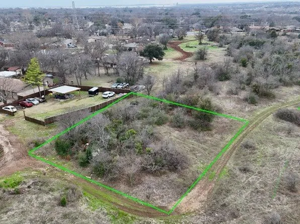 240 Highland Ter S, Fort Worth, TX 76134