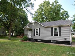 421 Glendale St, Creve Coeur, IL 61610