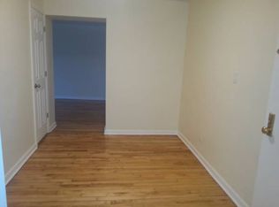 15043 72nd Dr APT 2G, Flushing, NY 11367